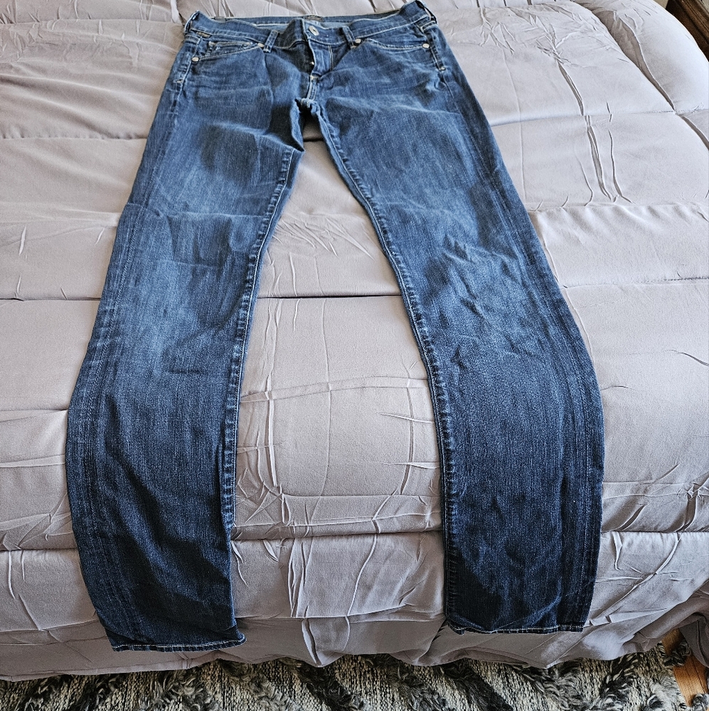 Citizens of Humanity low rise straight leg jeans, size 26